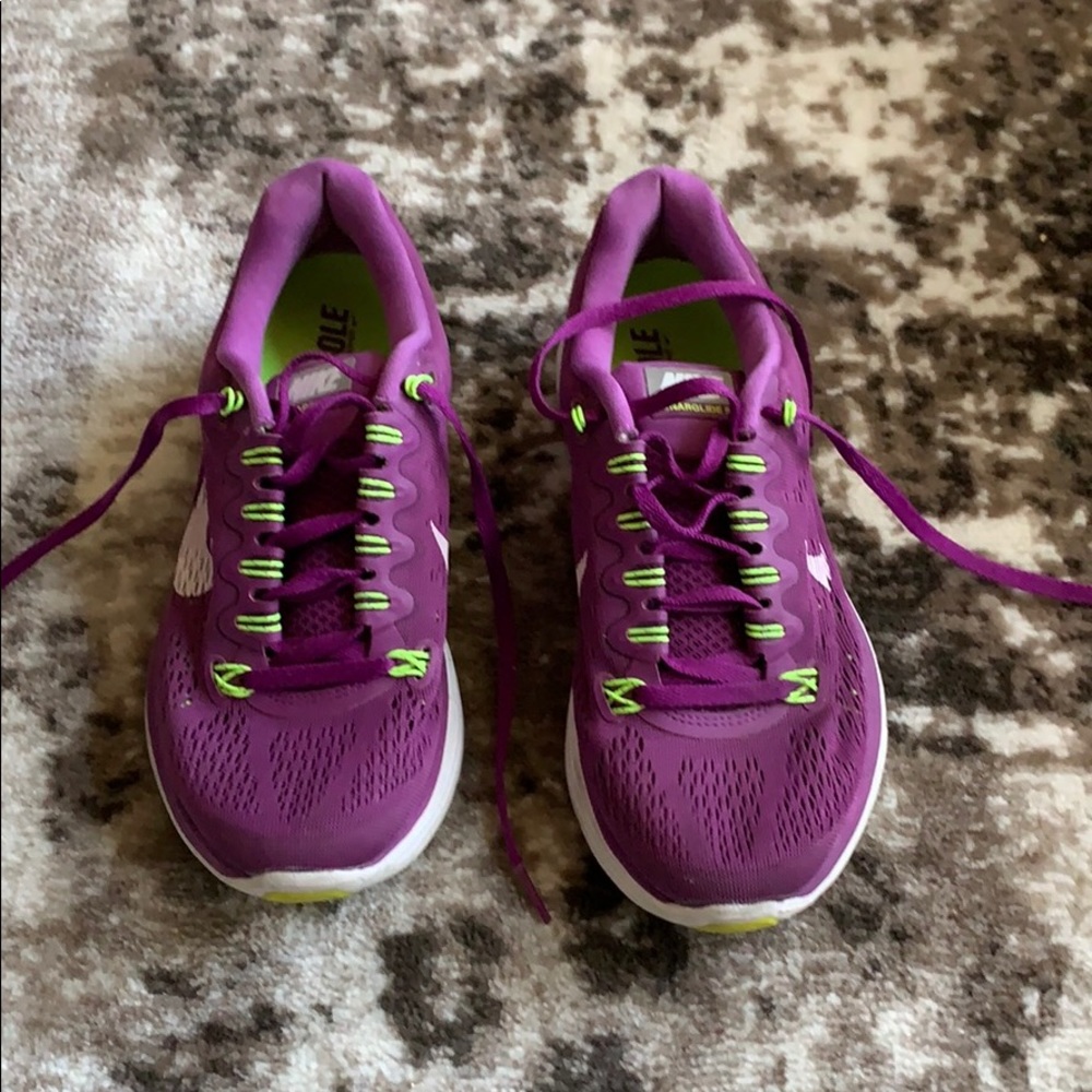 Ladies Lunarlon Glide Nike 6.5